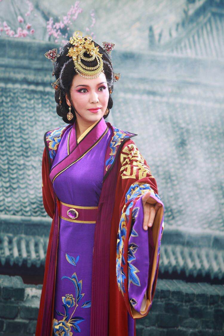 夏敏莹