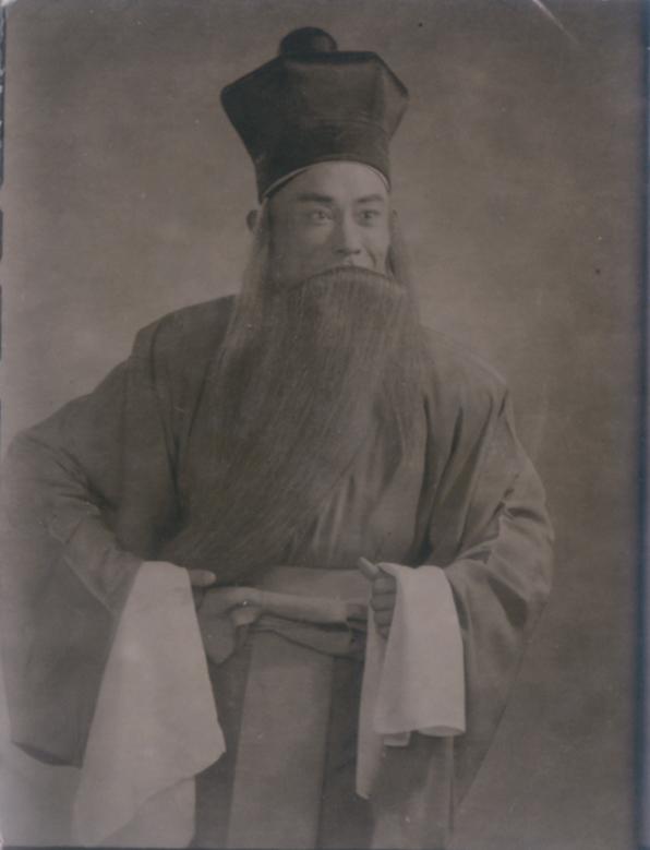 张君龙
