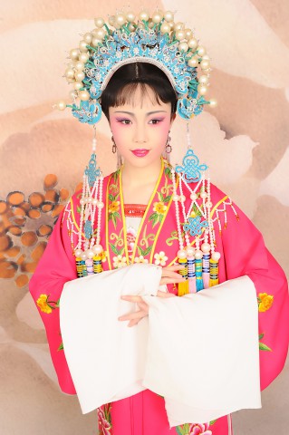严晓君