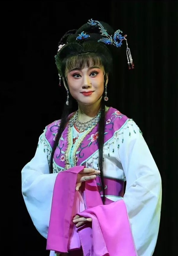 李舒娴