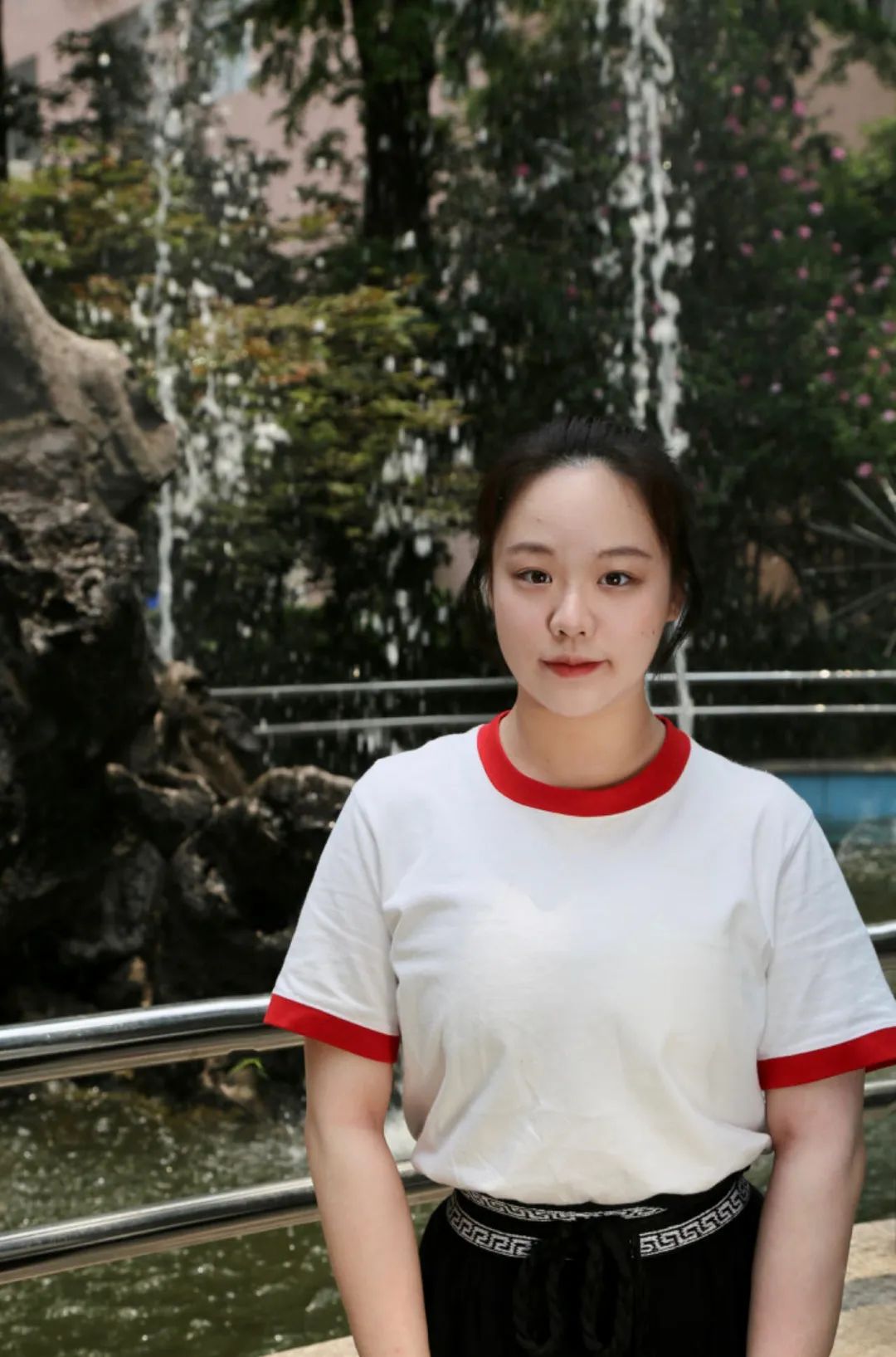 李佳洁