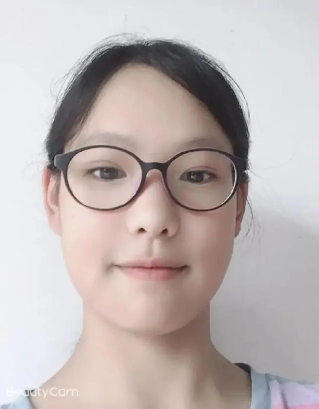 姚依晨