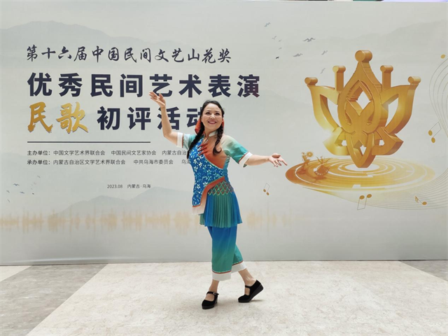 夏小玲